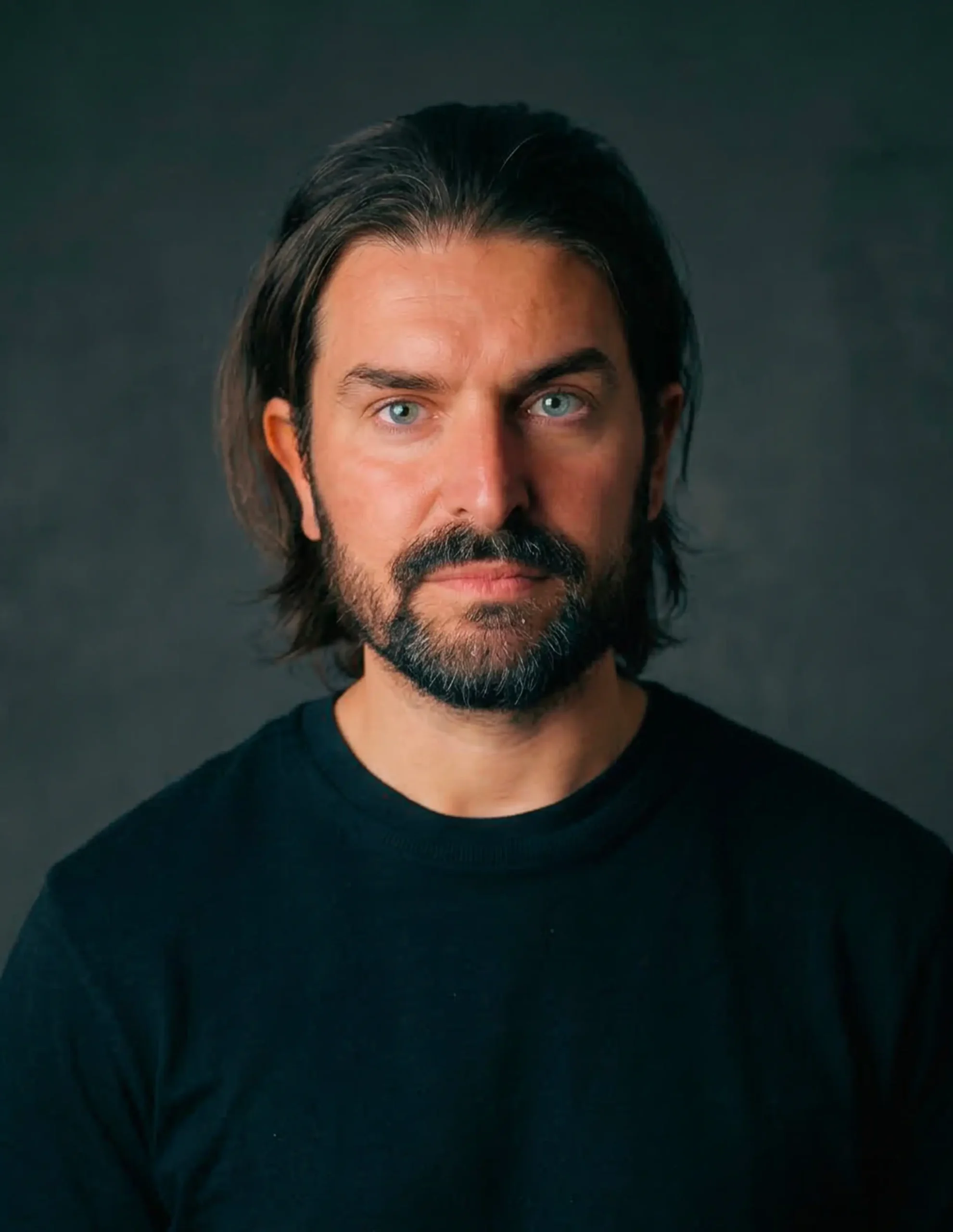 Portrait Micael, Créatif, Web designer, Spécialiste SEO, Filmmaker avec et sans IA